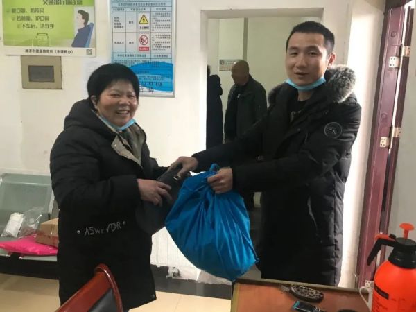 湘潭交發集團湘運湘潭縣公交公司：弘揚雷鋒精神 共塑企業文化